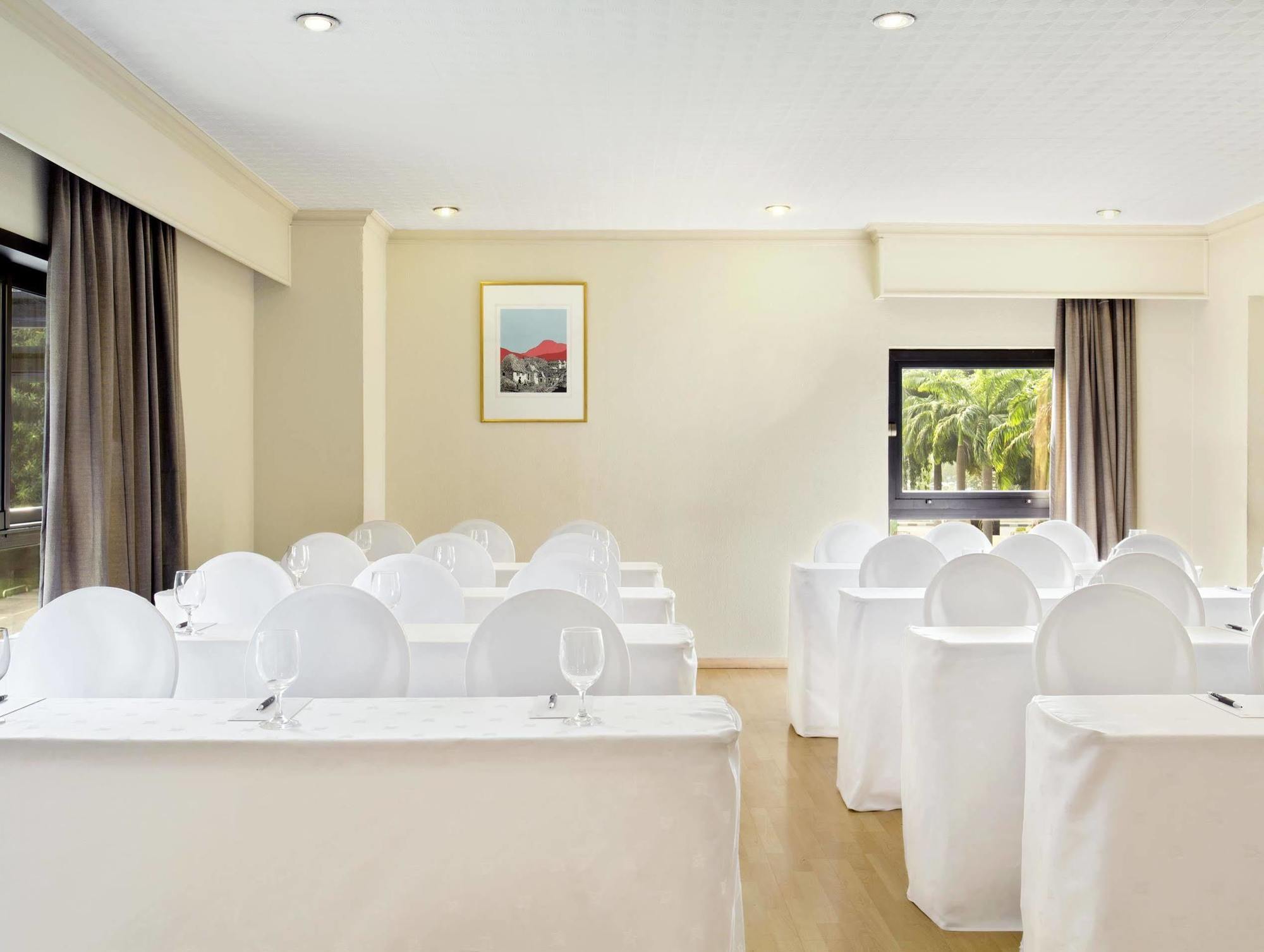 Sheraton Lagos Hotel Exterior photo